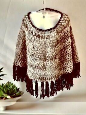 Hand Made Crochet Poncho Cape Boho Fringe Tassels Brown HAND SPUN WOOL large